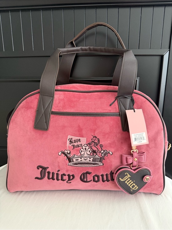 Juicy Couture Handbags - Juicy Couture Juicy Crown Weekender Duffle Bag Chateau Rose Velvet Bow Charm